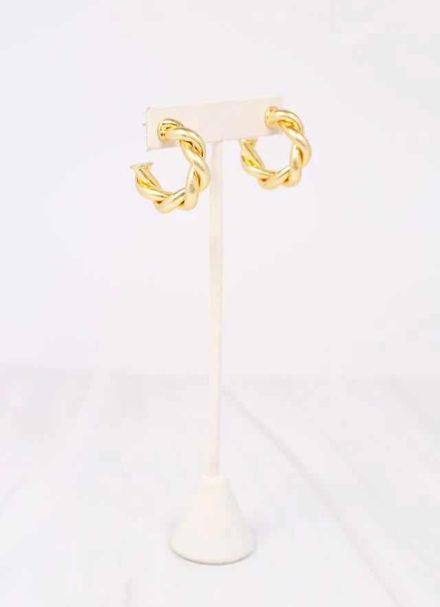 Rosa Twisted Hoop Earring