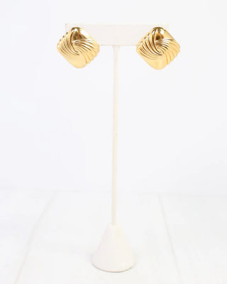 So Chic Square Earring
