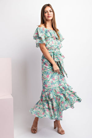 
            
                Load image into Gallery viewer, Blossom and Bloom Maxi Dress
            
        