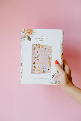 Strength & Dignity Notetaking Bible