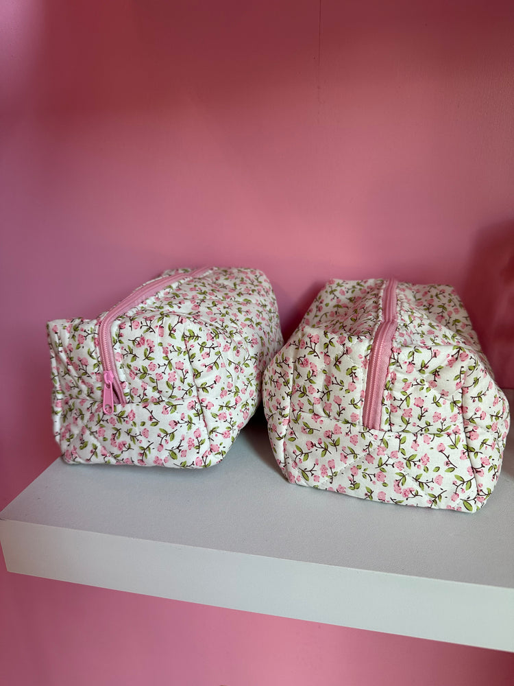 Sweet Floral Cosmetic Bag