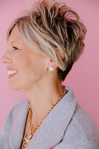 Sabrina Pearl Stud Earrings