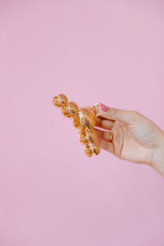 Shell Claw Clip