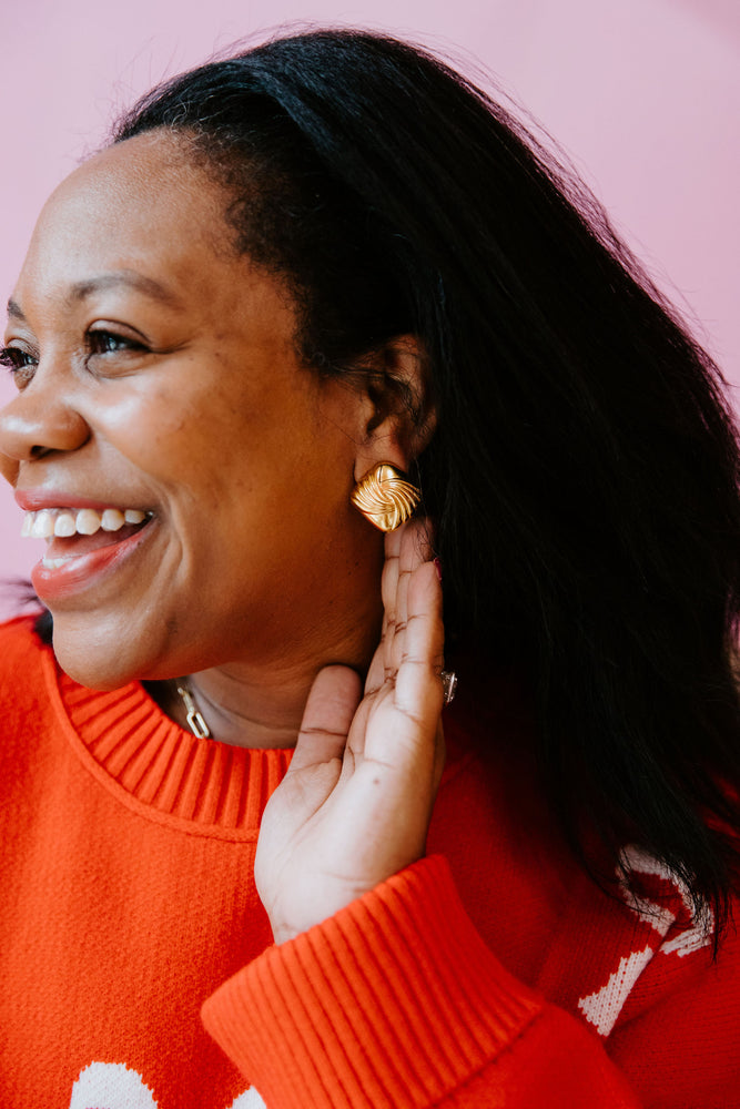 So Chic Square Earring